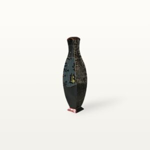 Vase, Paperclay, Struktur- und Buchstabendruck
