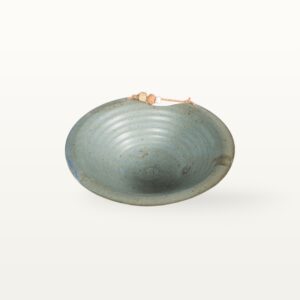 Einzigartige Keramikschale mit Perlenverzierung