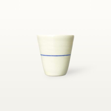 Porzellan Becher mit blauer Linie