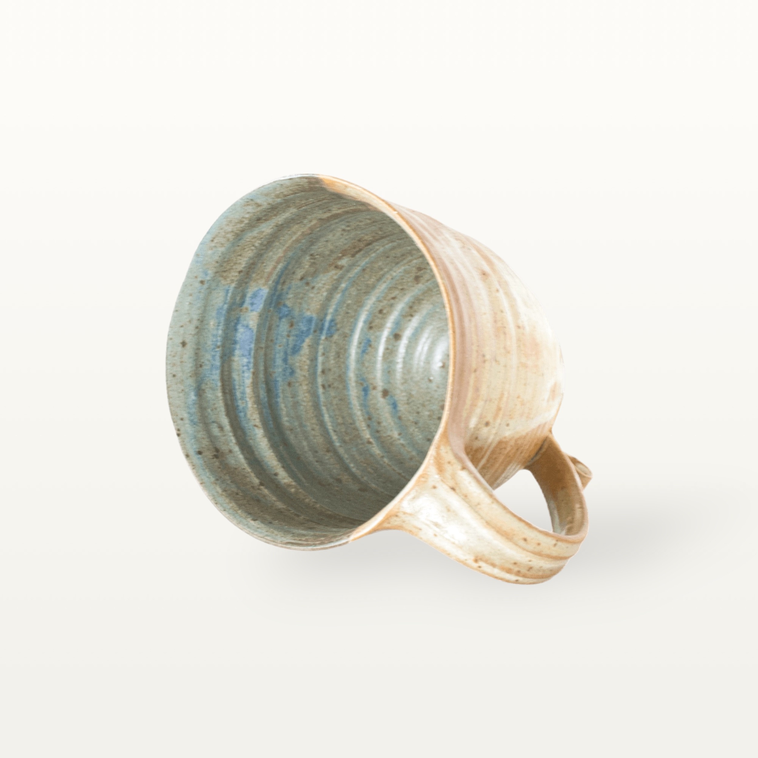 Große bauchige Tasse mit schmalem Fuß - weiß und blau 4 Große bauchige Tasse mit schmalem Fuß - weiß und blau – Bild 4