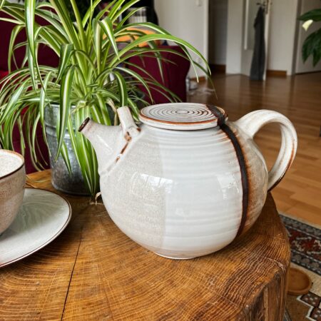 Große moderne Teekanne "Alleskönner" - 2,4 l – Bild 4